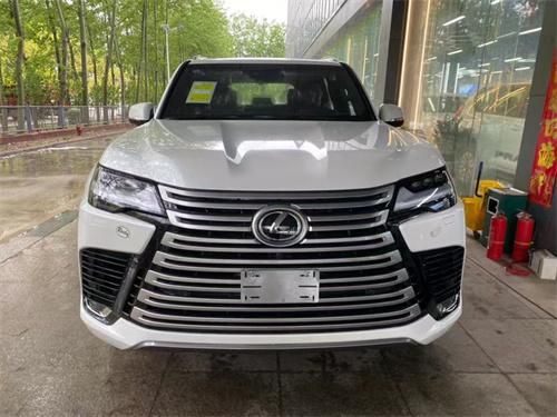 2025款雷克萨斯LX600中东版 签名版多少钱能提走